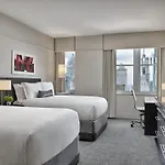 Loews Philadelphia Hotel